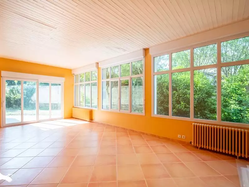 Maison, 185 m²