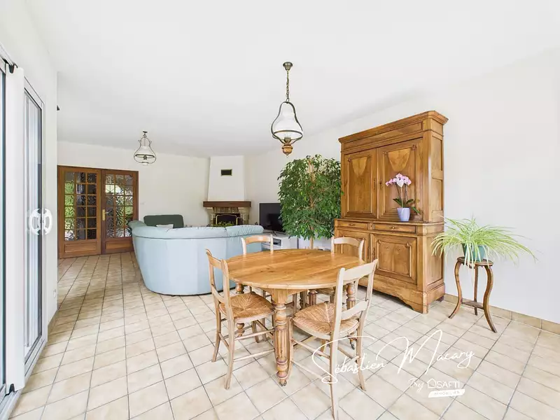 Maison, 126 m²