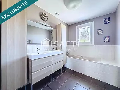 Maison, 168 m²