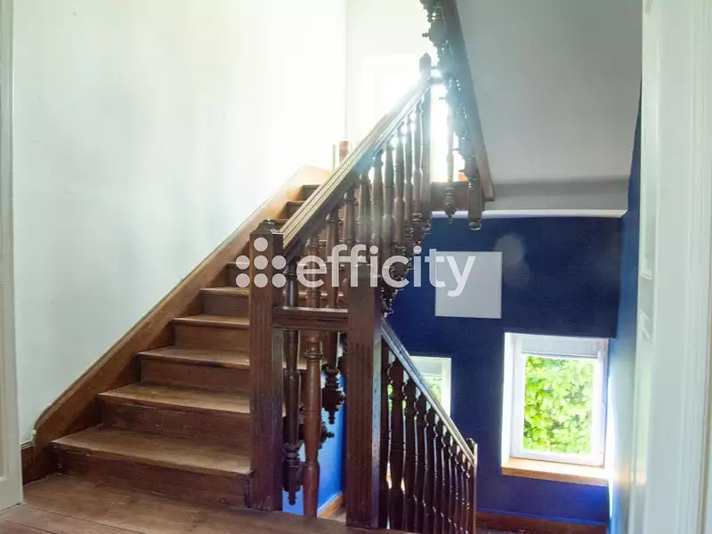 Maison, 274 m²
