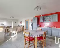 Maison, 303 m²