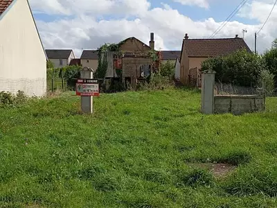 Terrain, 654 m²