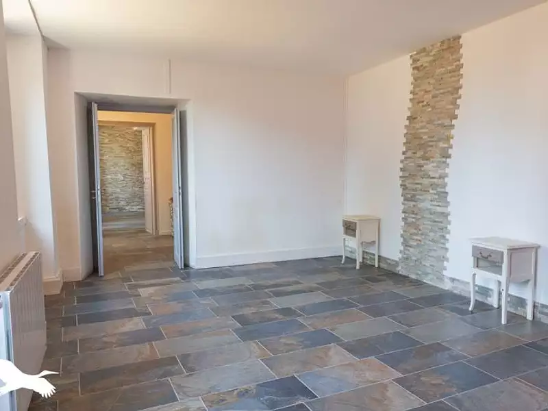 Maison, 256 m²