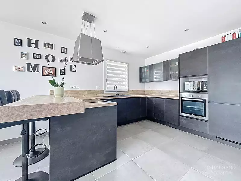 Maison, 92 m²