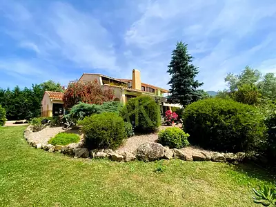 Maison, 313 m²