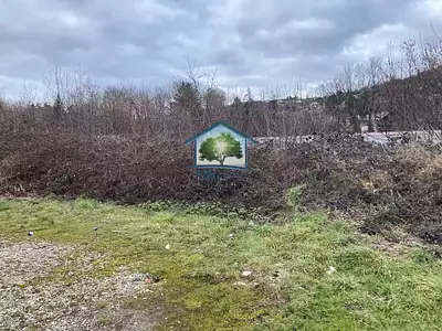 Terrain, 823 m²