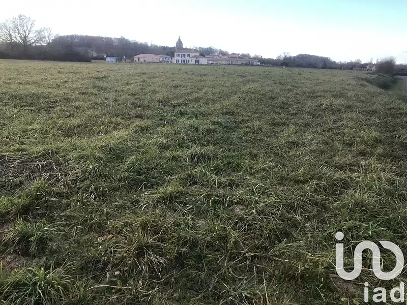 Terrain, 3 744 m²