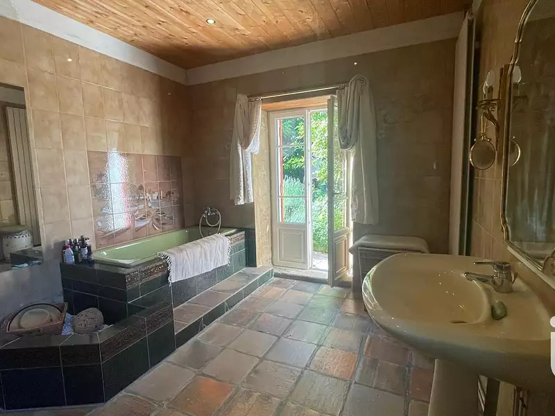 Maison, 223 m²