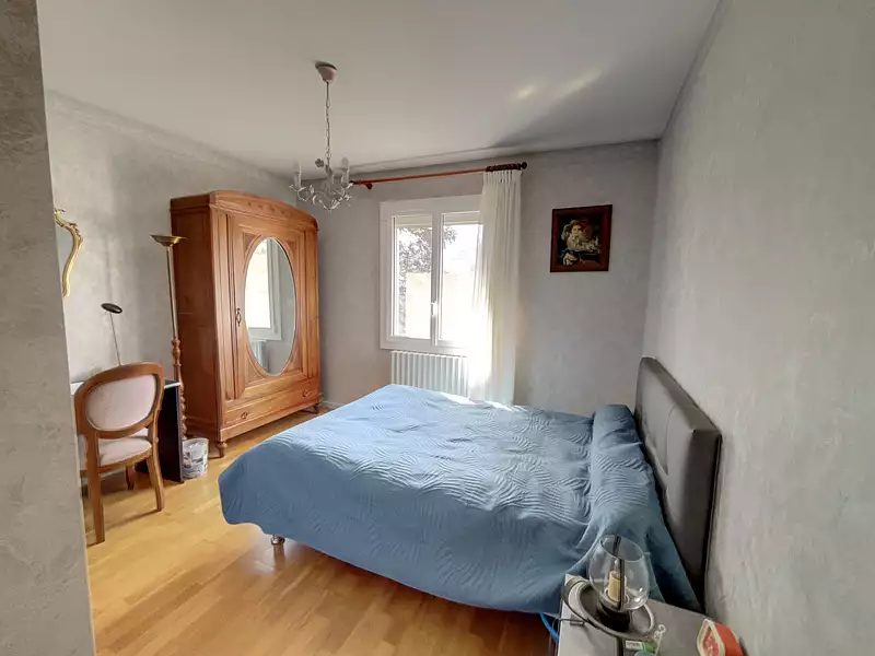 Maison, 200 m²