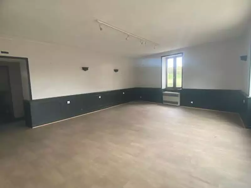 Divers, 150 m²