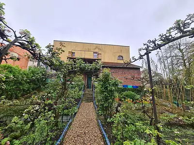 Immeuble, 297 m²
