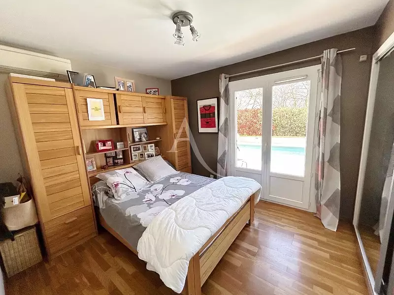 Maison, 160 m²
