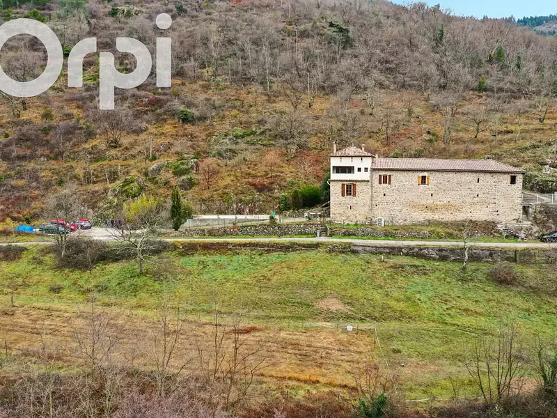 Maison, 140 m²