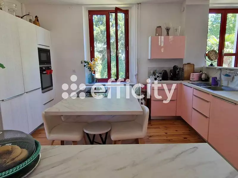 Appartement, 150 m²