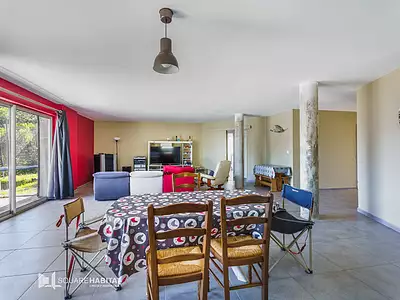 Maison, 169 m²