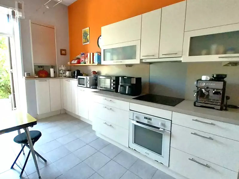 Maison, 200 m²