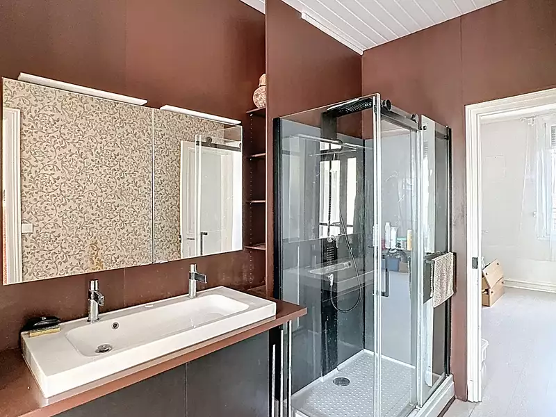 Maison, 197 m²
