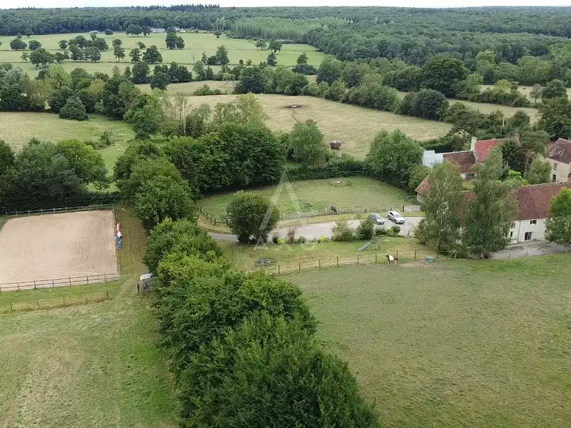 Maison, 225 m²