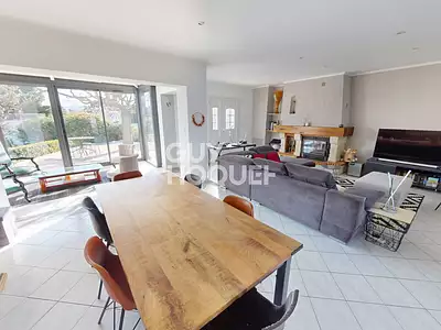 Maison, 155 m²