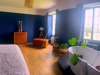 Maison, 250 m²