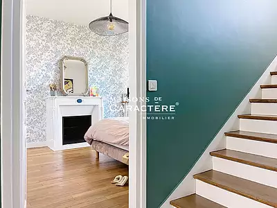 Maison, 196 m²