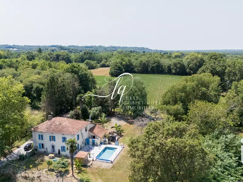 Maison, 300 m²