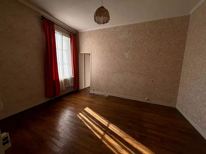 Maison, 225 m²