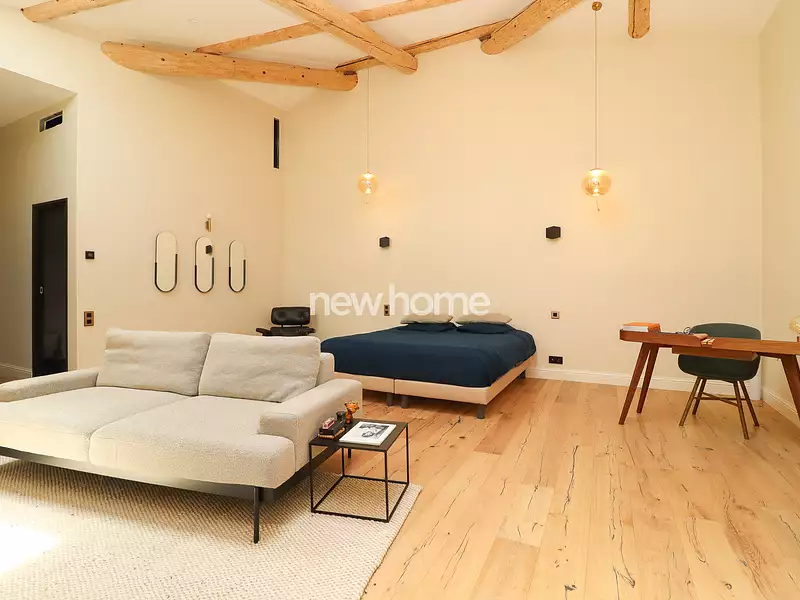 Divers, 490 m²