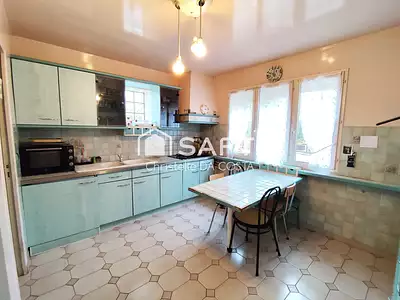 Maison, 185 m²