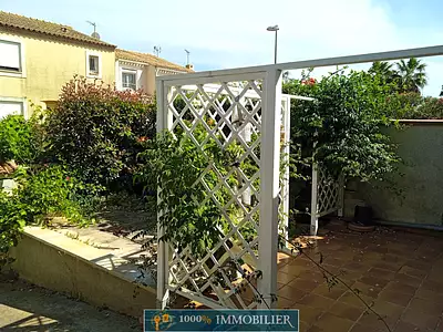 Maison, 77 m²