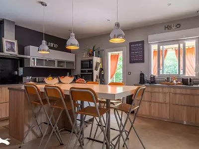 Maison, 198 m²