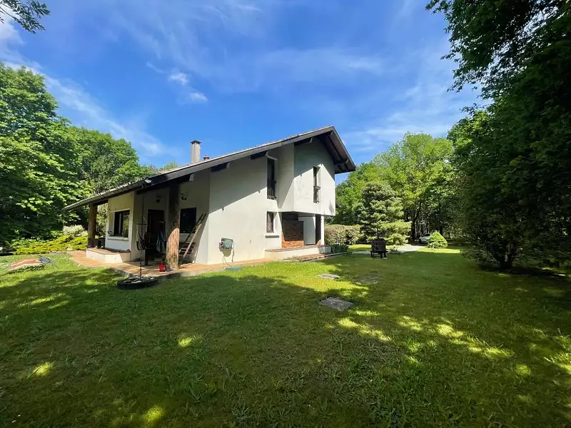 Maison, 173 m²