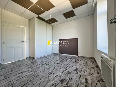 Immeuble, 232,18 m²