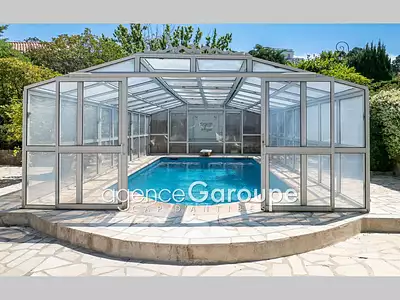 Maison, 165 m²