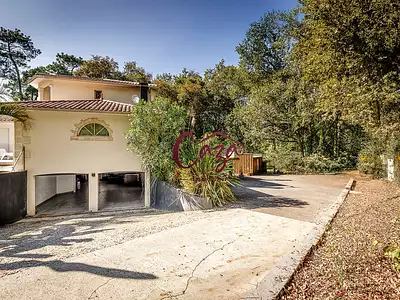 Maison, 179 m²