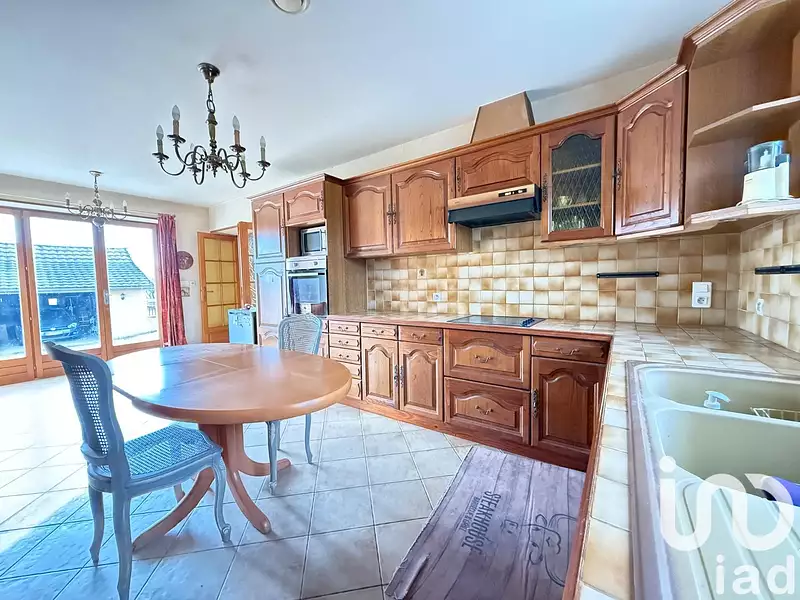 Maison, 215 m²