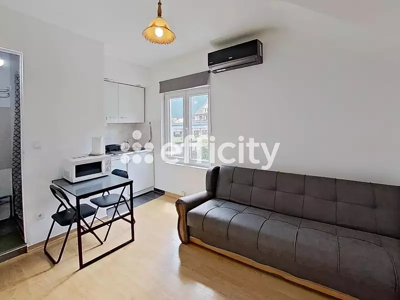 Maison, 210 m²