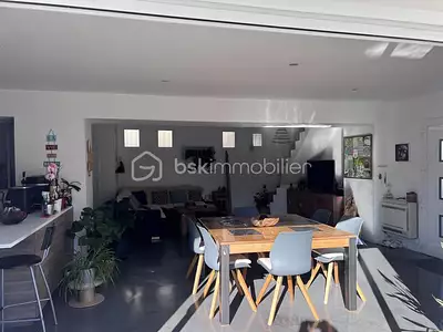 Maison, 174 m²
