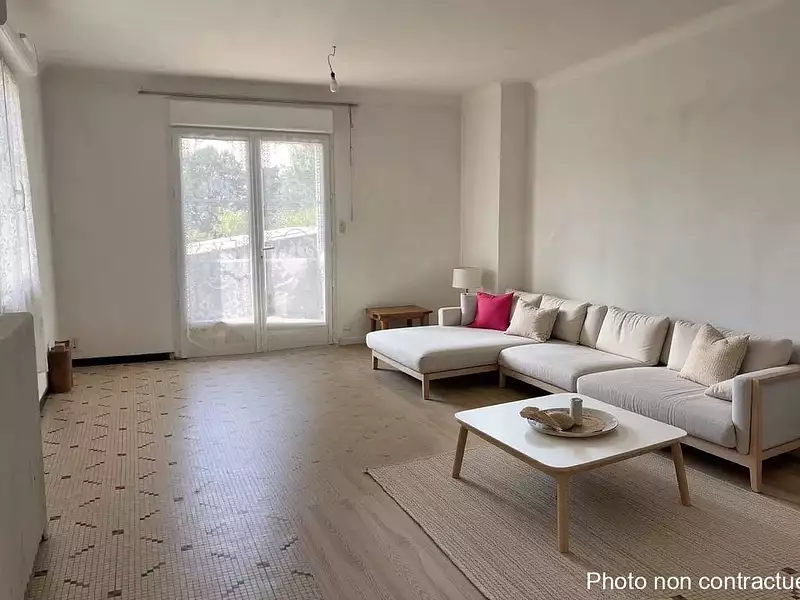 Maison, 210 m²