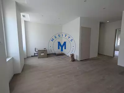 Immeuble, 740 m²