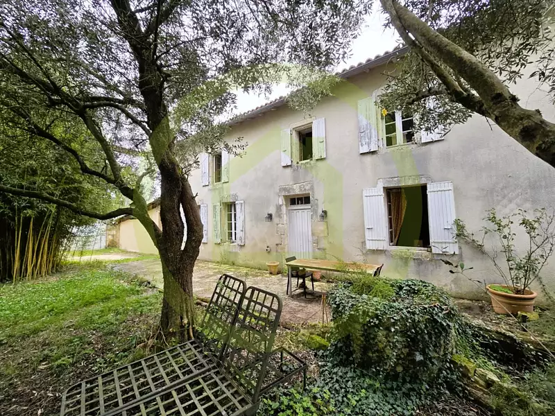 Maison, 145 m²