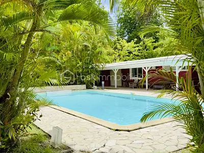 Maison, 226 m²