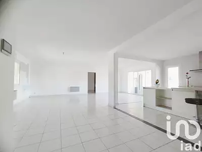 Maison, 153 m²