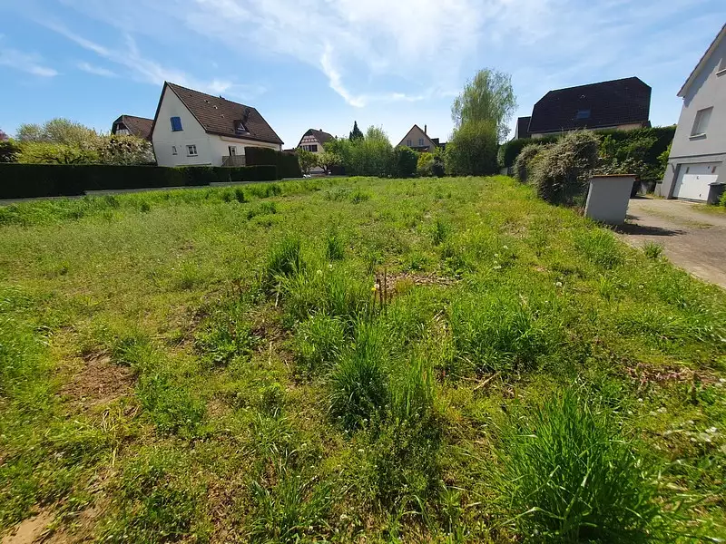 Terrain, 1 061 m²