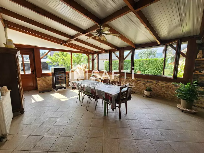 Maison, 176 m²