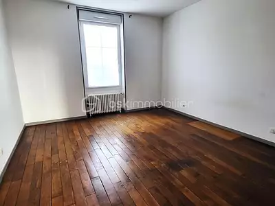 Maison, 215 m²