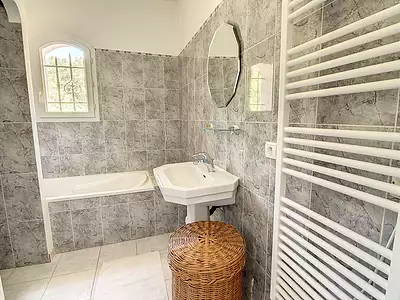 Maison, 205 m²