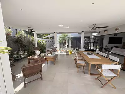 Maison, 185 m²