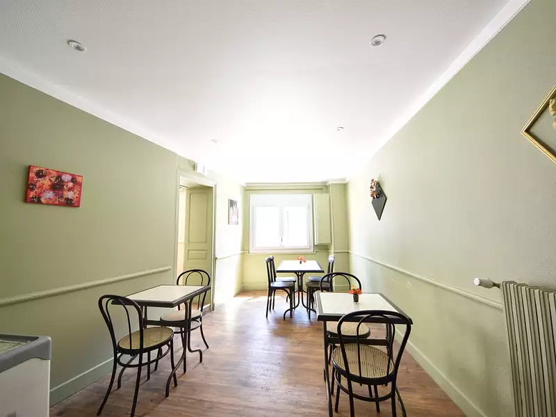 Immeuble, 150 m²