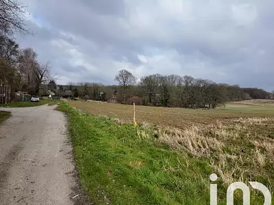 Terrain, 1 572 m²